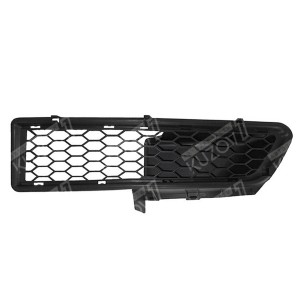 РЕШЕТКА В БАМПЕР (ЛЕВАЯ) - фото