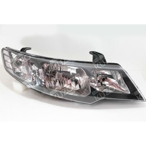 ПЕРЕДНЯЯ ФАРА (ПРАВАЯ) TYC - фото