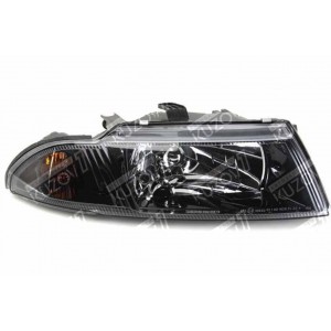 ПЕРЕДНЯЯ ФАРА (ПРАВАЯ) ТЕМНАЯ, 2002-2004 DEPO - фото