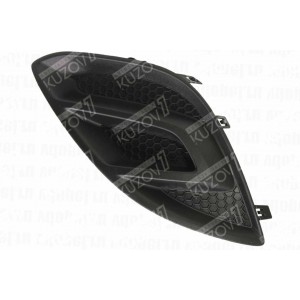 РЕШЕТКА В БАМПЕР (ПРАВАЯ) - фото