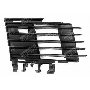 РЕШЕТКА В БАМПЕР (ПРАВАЯ) ДЛЯ ВЕРСИИ С ПРОТИВОТУМАНКОЙ - фото