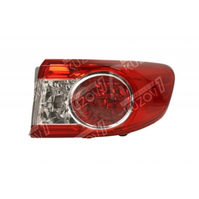 Задний фонарь (правый) Наружный, TYC для Toyota Corolla 2010-2013 X E14, E15 - фото