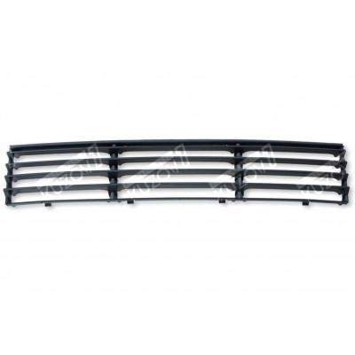Решетка в бампер (центральная) TYG для Volkswagen PASSAT B5 2000-2005 - фото